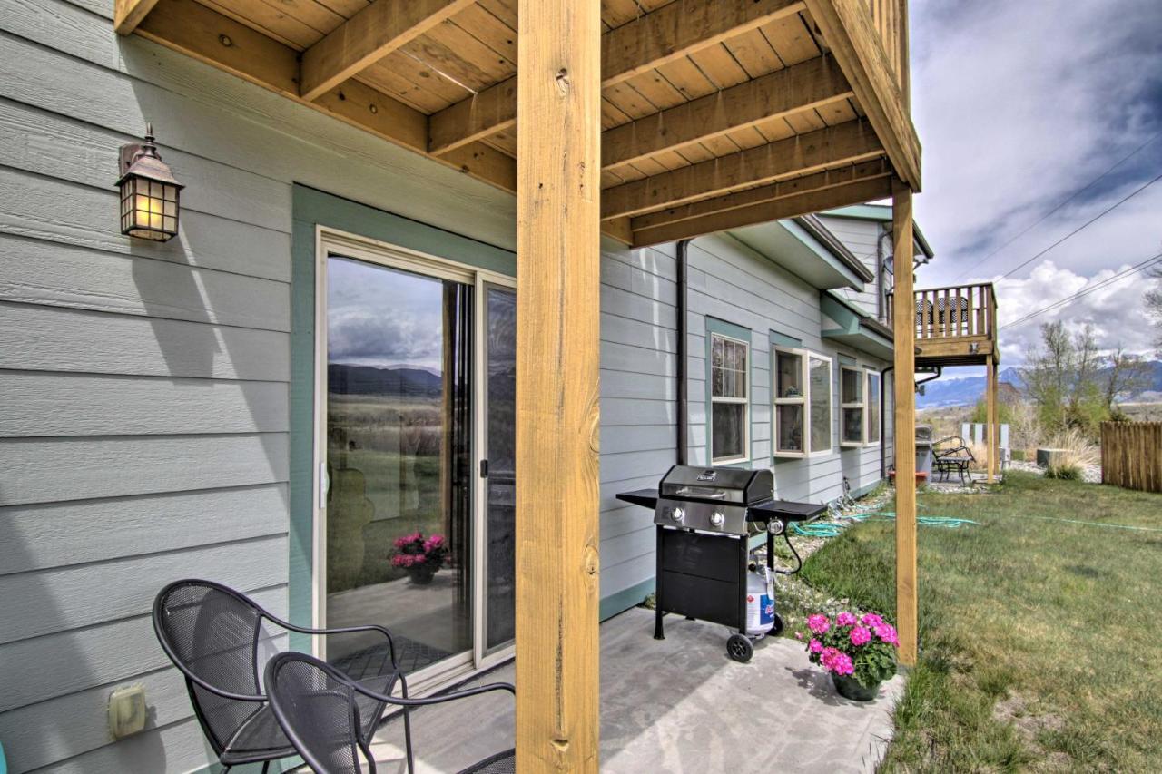 Airy Emigrant Townhome With Sweeping Mtn Views! Exterior photo